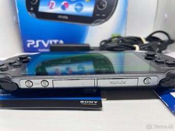 PS Vita Wi-Fi (PCH-1003) OLED - 6
