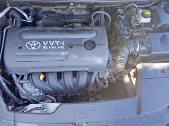 Avensis T25 - 6