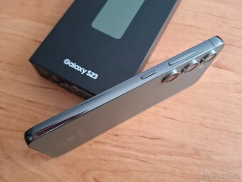 Samsung Galaxy S23 128GB - 6