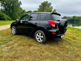 Toyota Rav4 4x4 - 6