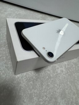 Iphone SE2020 64Gb biely - 6