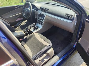 VW PASSAT Kombi B6 - 6