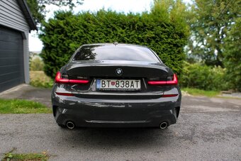 BMW Rad 3 330i xDrive A/T, Kupované SR, Odpočet DPH,Nebúrané - 6