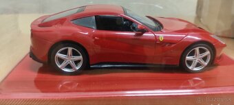 Ferrari 1/24 nové nehrane - 6