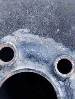 Predám pneumatiky s diskami 185/65 r14 - 6