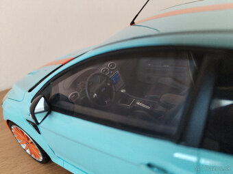 Predám model FORD FOCUS RS MKII 2010 v mierke 1:18 - 6