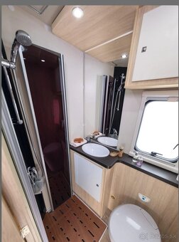 Predám autokaravan Giottiline Siena 440 - 6