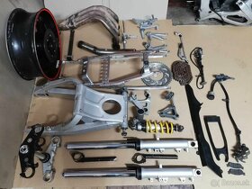 YAMAHA YZF R6,NAHRADNE DIELY - 6