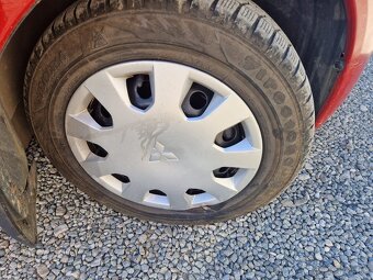 Mitsubishi Colt 1.3 benzin na diely v celku - 6