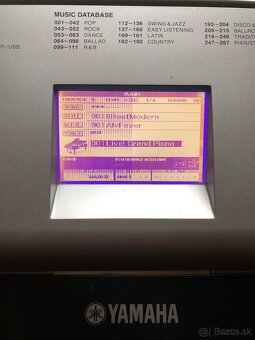 Yamaha DGX 520 - 6