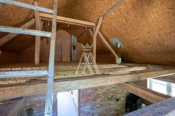 CHALUPA, HÝĽOV ČASŤ MEXIKO, KOŠICE OKOLIE - 6