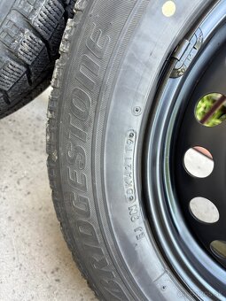 Predám sadu zimných pneumatík 195/65 Renault 4/100 R15 - 6
