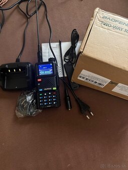 Baofeng UV5-RH 10W farebný displej - 6