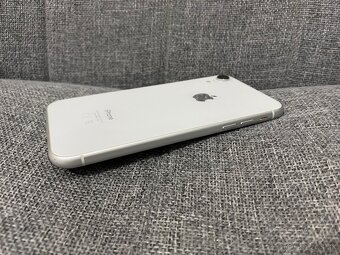 iPhone Xr 64GB (plne funkčný) - 6