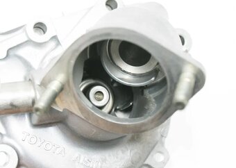 Vodná pumpa OEM Toyota Previa I - 6