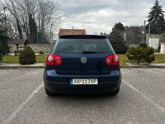 Volkswagen Golf 1.6 FSI - 6