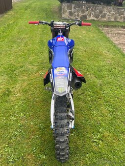 Yamaha yzf 250 - 6