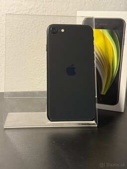 Predám Apple iPhone SE 2020 64GB Black Stav Nového Telefónu - 6