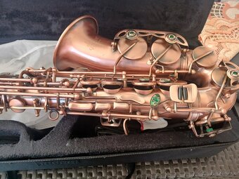 Predám NOVÝ PEKNÝ- alt saxofón SLADE-USA - 6