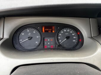 Opel Vivaro 1.9CDTI 9miestne - 6