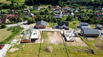 Slnečný stavebný pozemok s nádherným výhľadom vo Vyšnom Kubí - 6