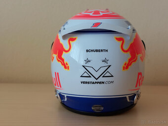 Predám Max Verstappen 2023 Red Bull F1 mini prilba 1:2 - 6