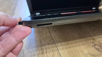 ​Predám  notebook Lenovo ThinkPad E550 - 6