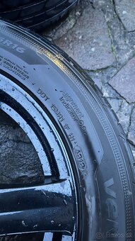 Elektróny so sadou pneu Hankook - 6