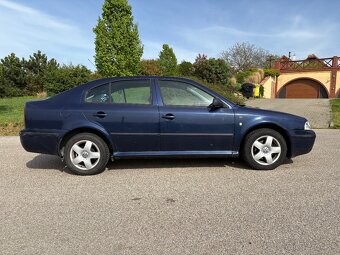 ŠKODA OCTAVIA 2.0 MPi - 6
