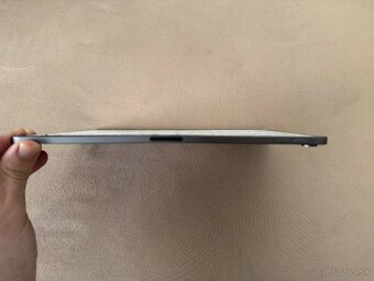 Apple iPad Pro 11" 2018 64GB s rozbitým sklom a ohnutý (iOS - 6