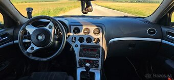 Alfa romeo 159 - 6