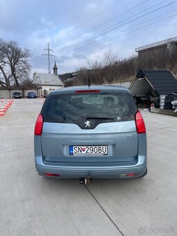 Peugeot 5008 - 6