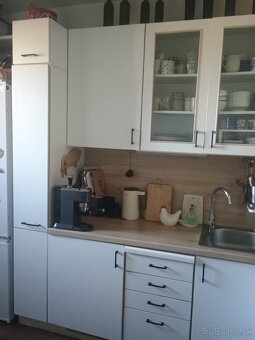 Staršia kuchyňa za odvoz - 6