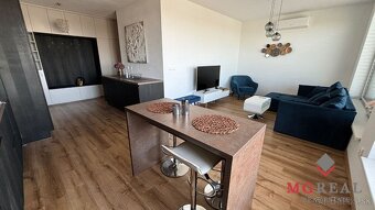 3 izbový byt s 100 m2 terasou Topoľčany - 6