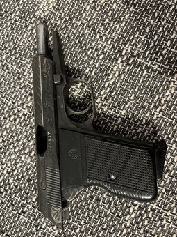 Predám Pištoľ CZ 70 - 6
