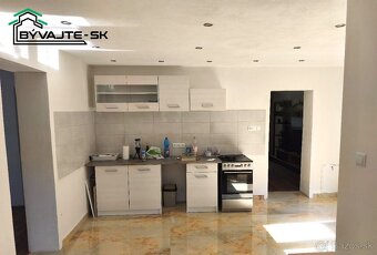 Na predaj rodinný dom v tichom prostredí obce Sklené - 6