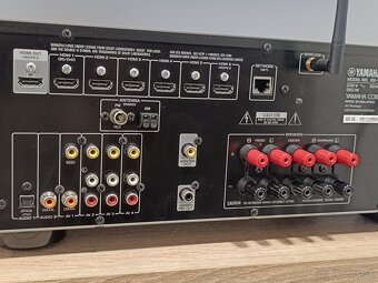 Predám 5.1 AV receiver Yamaha RX-V 479 - 6