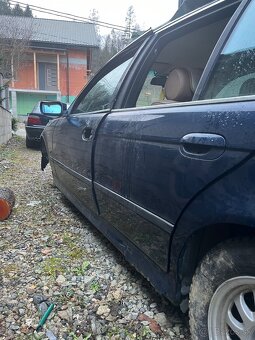 Rozpredám BMW E39 orientblau - 6
