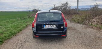 Volvo V50 - 6