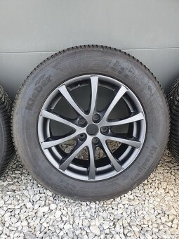 Zimna originalna sada Mazda 17", 225/65/17 - 6