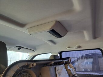 Dodge Nitro 2.8 crd 130kw - 6