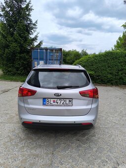 Ceed SW 1.4 benzín 73.6 kW - 6