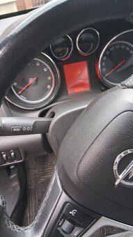 Opel astra J 1.6 - 6