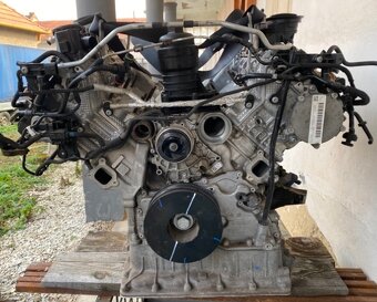 Motor Porsche Panamera 971 Turbo S, E-Hybrid - 6