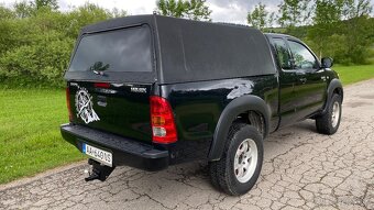 Toyota Hilux 2.5 I D-4D 88kw off-road - 6