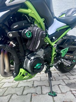Kawasaki Z900 - 6