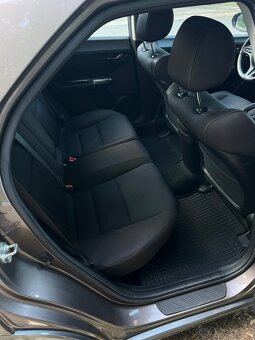 Honda Civic 1.4 Comfort - 6
