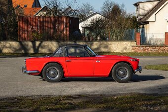 Triumph TR4A 1965 - 6