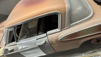 1957 Studebaker Golden Hawk 1:18 - 6