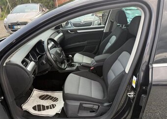 Škoda Superb 2.0 TDI AMBITION nafta manuál 103 kw - 6